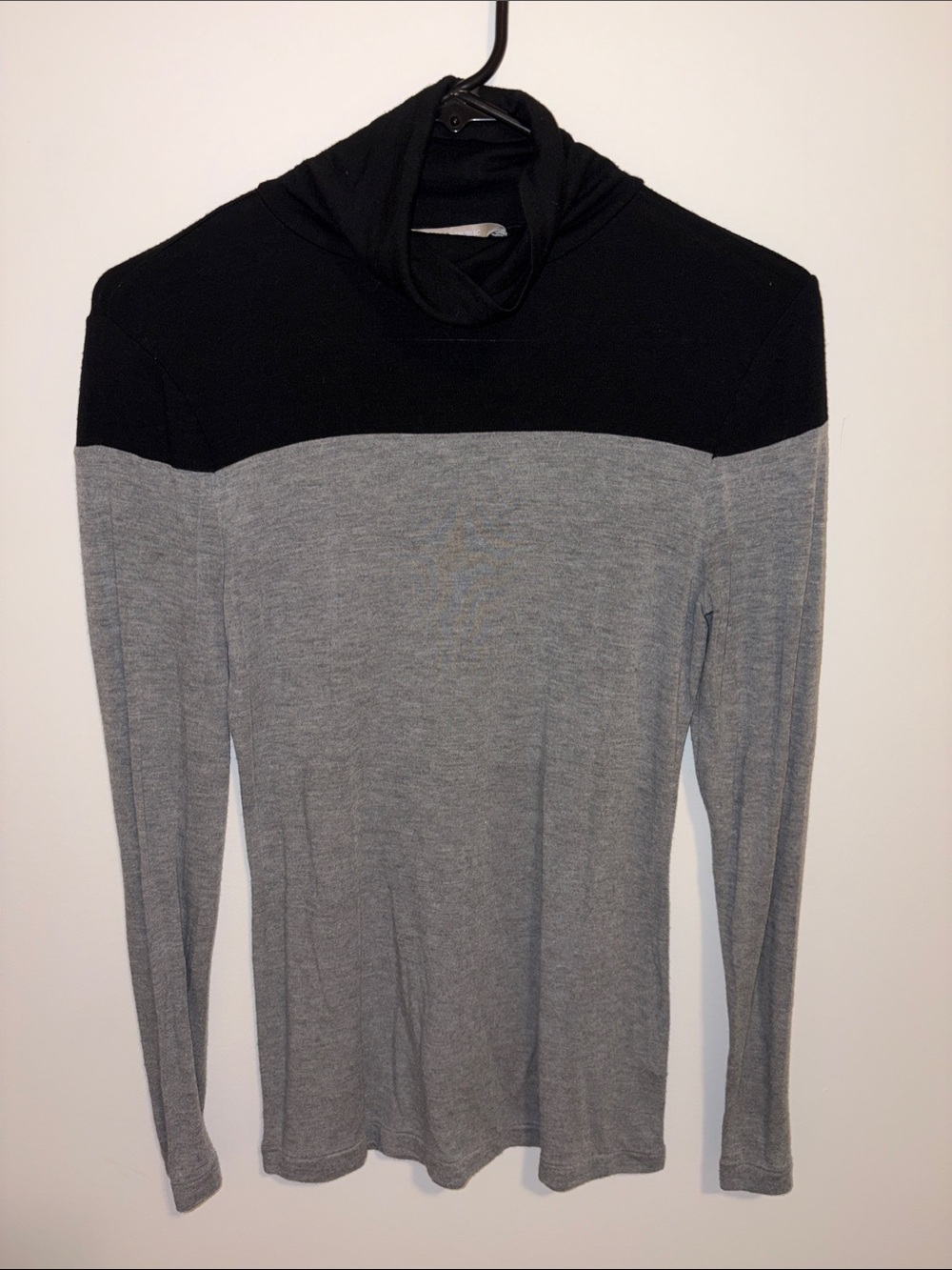 Banana Republic Black and Gray Colorblock Turtleneck Long Sleeve Top